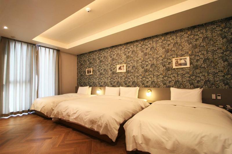 Perfect Hotel Gimhae Exterior foto